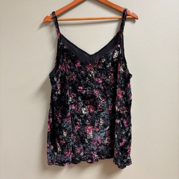 Torrid Women Floral Velvet Tank Top Size 3 Whimsigoth Fairy Grunge Dark Romantic - Picture 4 of 9